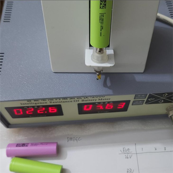 test DMEGC 18650 29E 2900mAh 10A Li-ion battery cell