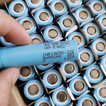 Bagaimanakah Bateri Litium-ion Mengecas?